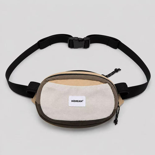 Premium fashion pet treat belt bag for walks and training, stylish hands-free accessory and best gift for dog parents in Europe